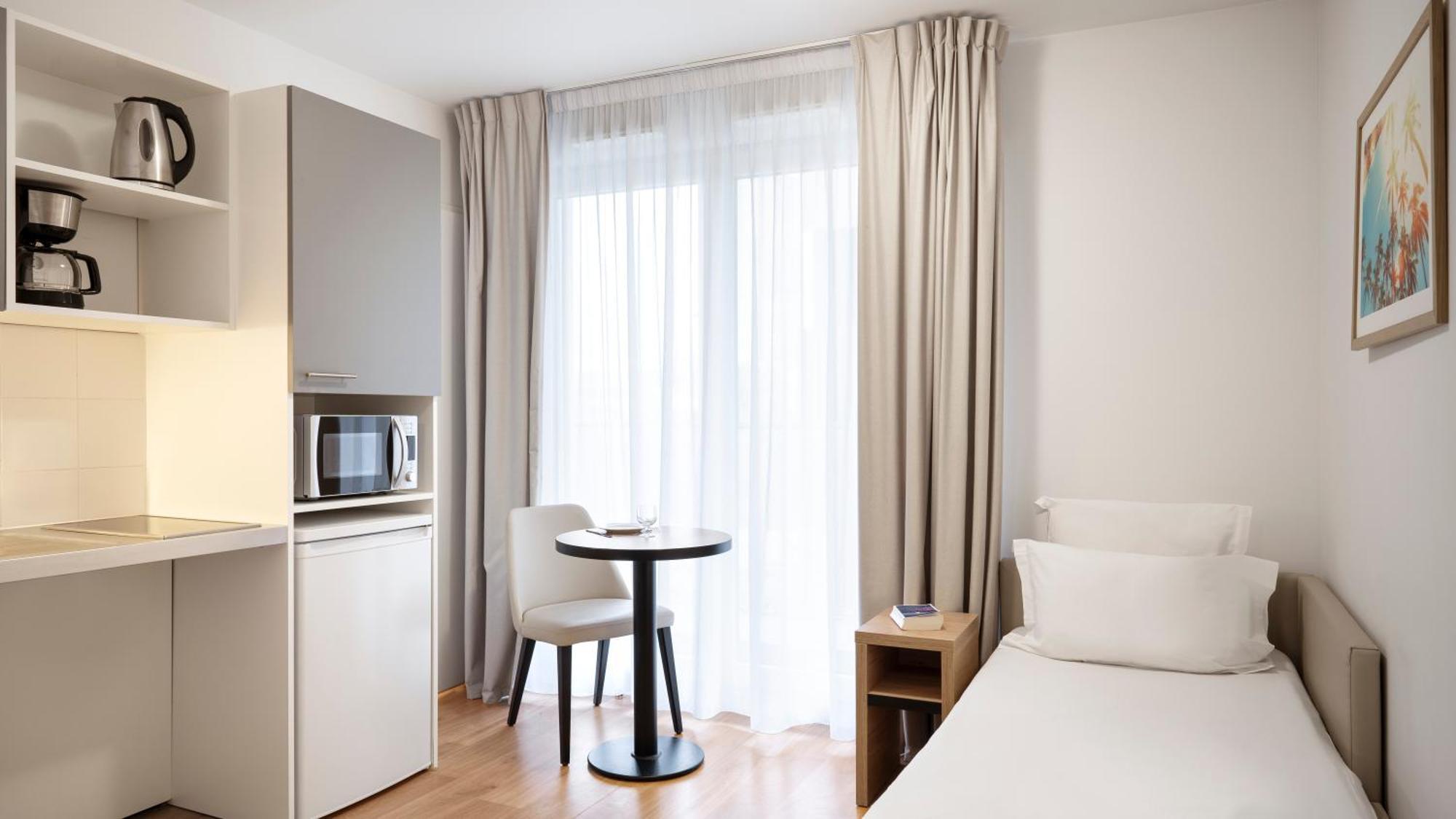 Апарт отель Sejours & Affaires Paris Баньоле Экстерьер фото